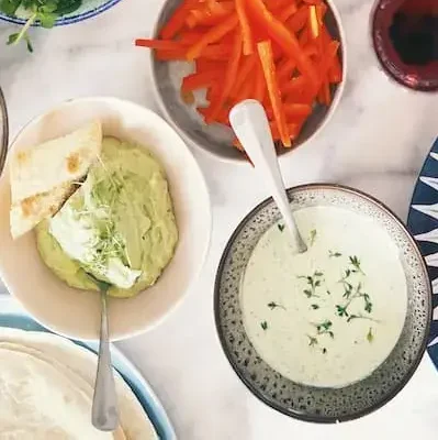 Sauce apéritive au yaourt